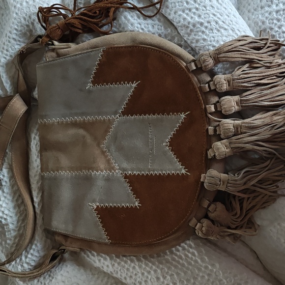 Spell And The Gypsy Zephyr Saddle Purse - Picture 2 of 3